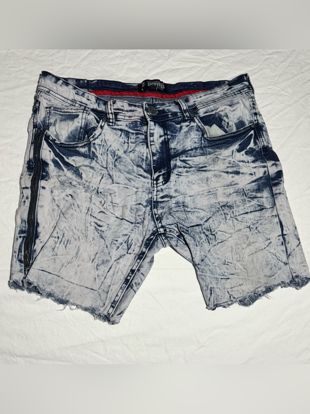 Empyre Men's Acid-Wash Light Blue Denim Cut Off Jean Shorts Waist Size 36